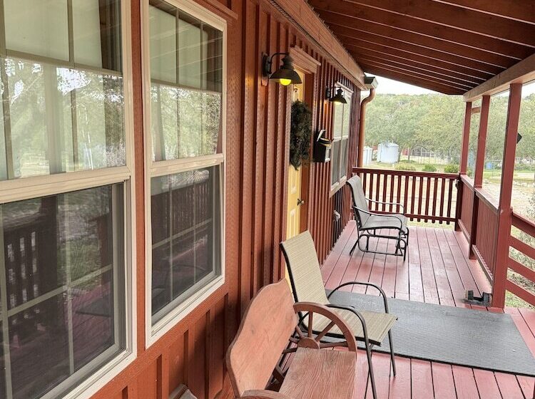 Hillside Acres Retreat