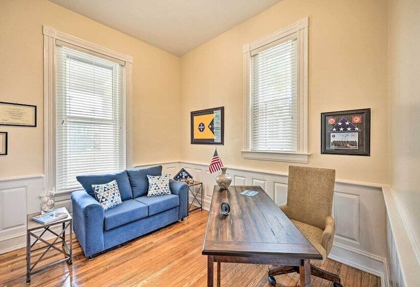 Historic  Watson  Brick House W/ Private Deck!