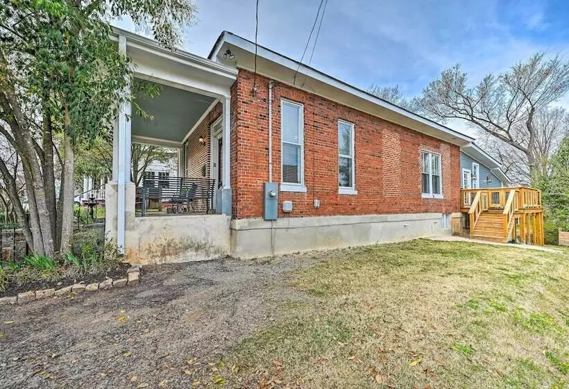 Historic  Watson  Brick House W/ Private Deck!