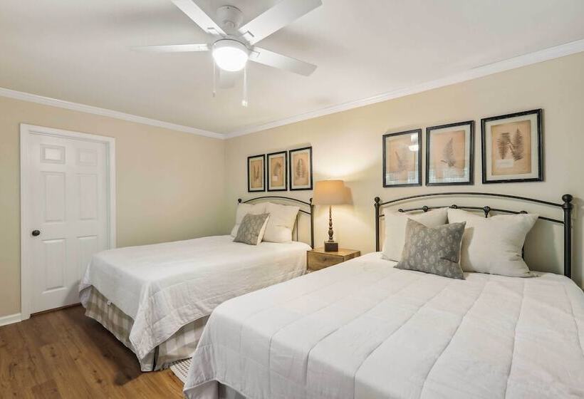 Lakefront Hamilton Cabin W/ Dock & Fire Pit!