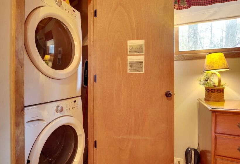 Lakefront Rhinelander Cabin W/ Dock & Fire Pit!