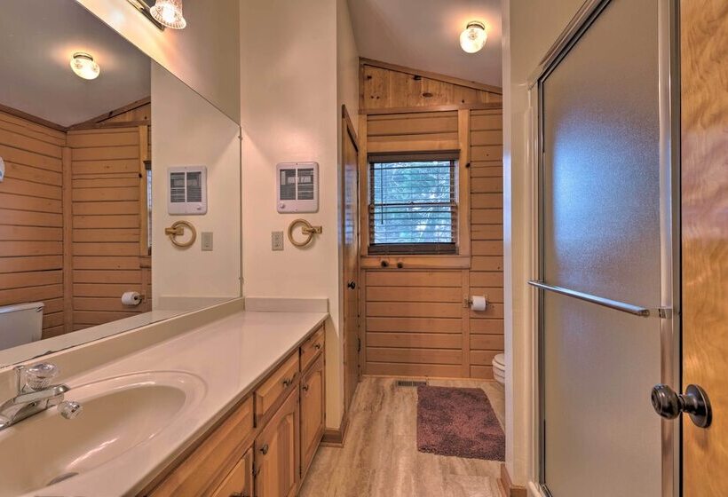 Lakeside Group Retreat W/ Private Beach & Dock!