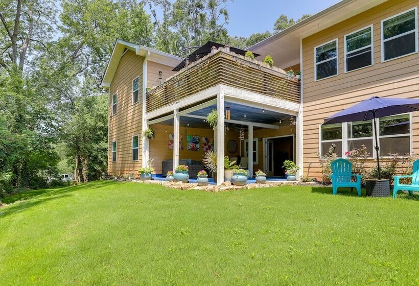 Modern, Bright Home In Stone Mountain Village