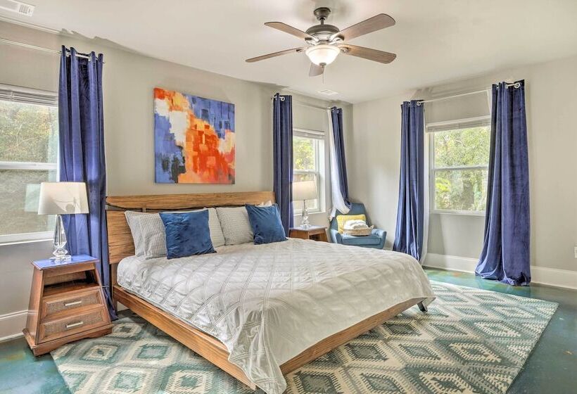 Modern, Bright Home In Stone Mountain Village