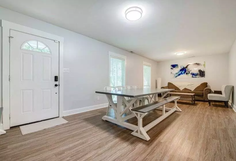 Modern Fayetteville Home Near Trilith Studios!