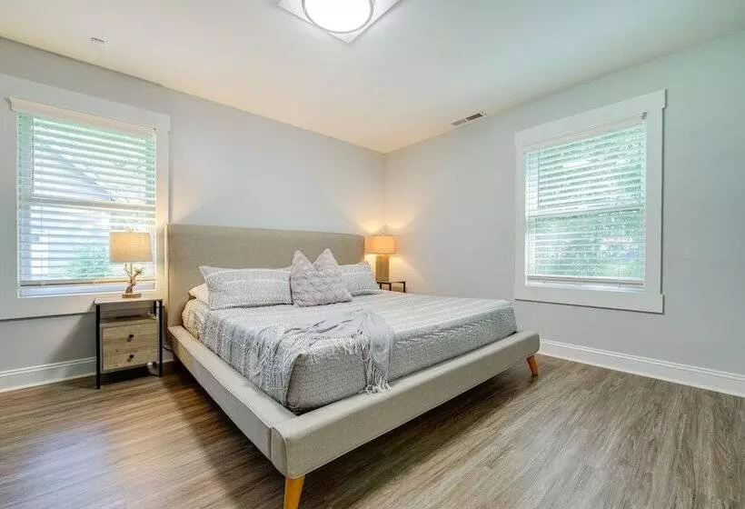 Modern Fayetteville Home Near Trilith Studios!