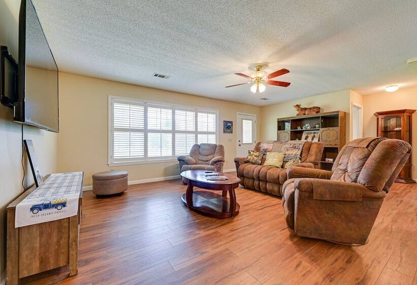 Peaceful Warm Springs Home W/ Pool Access!