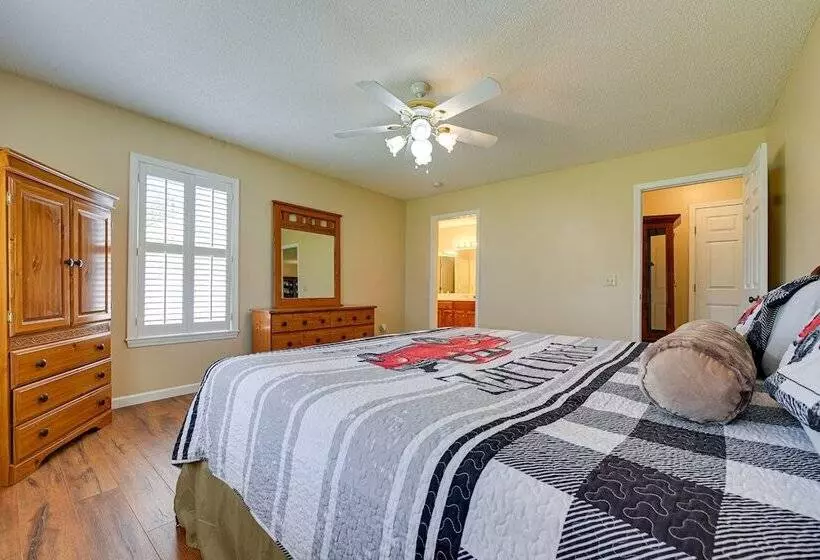 Peaceful Warm Springs Home W/ Pool Access!