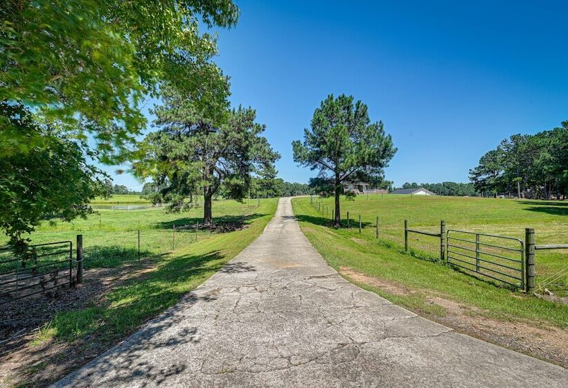 Peaceful Warm Springs Home W/ Pool Access!