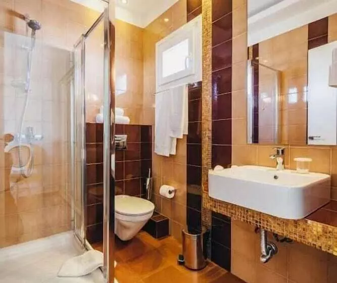 ペンション To Spiti Tis Sofias