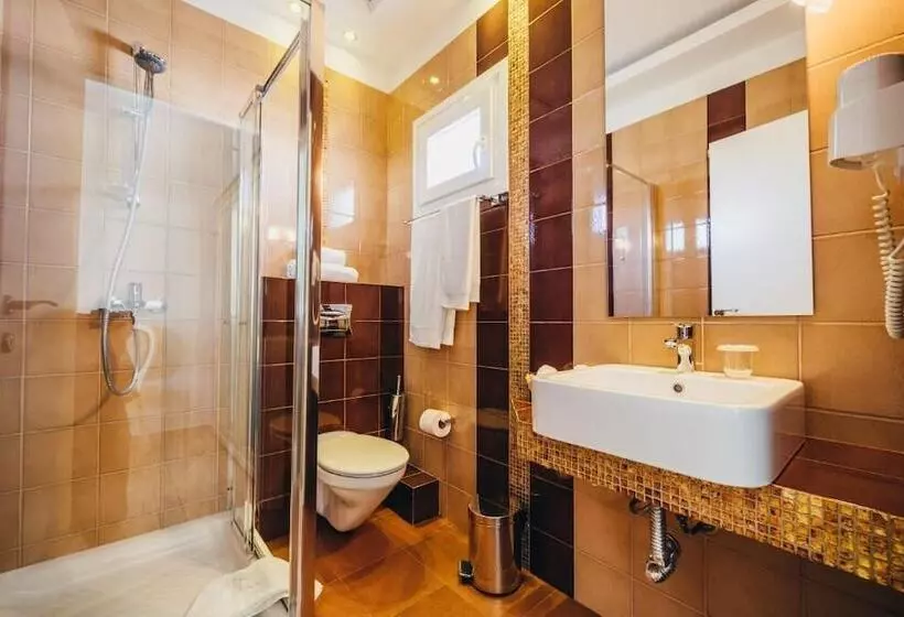 ペンション To Spiti Tis Sofias