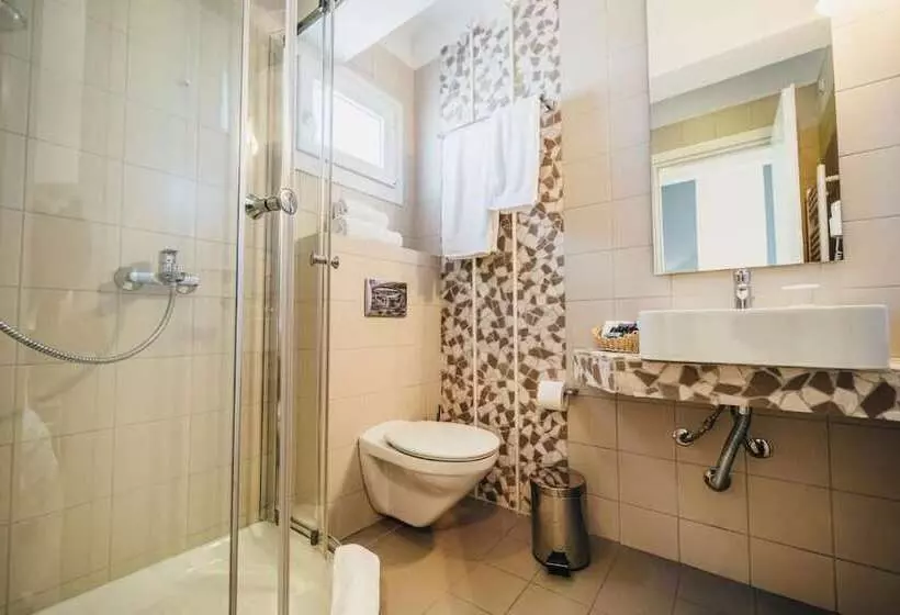 ペンション To Spiti Tis Sofias