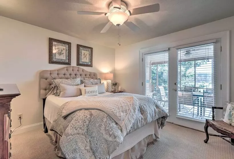 Pet Friendly Lake Sinclair Home W/ Boat Dock!