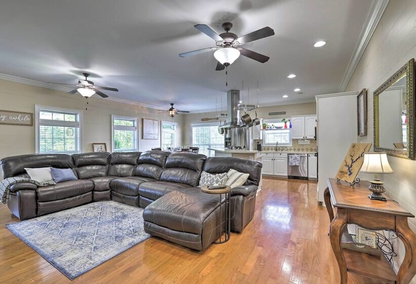 Waterfront Home On Jackson Lake W/ Dock