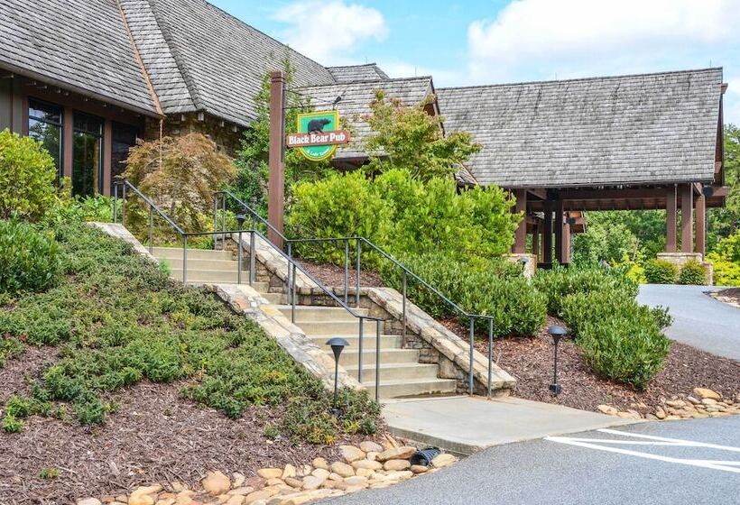 Plummer Lodge In Big Canoe W/ Lake Access!