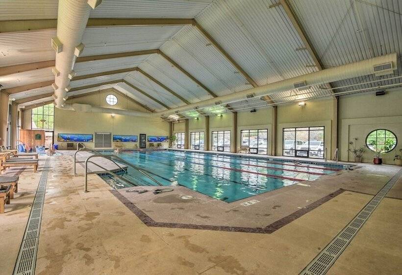 Plummer Lodge In Big Canoe W/ Lake Access!