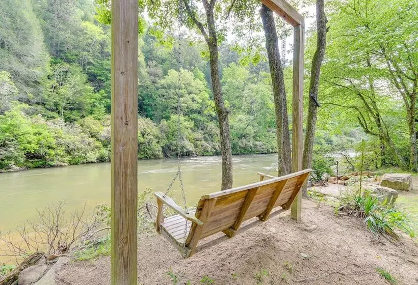 Private Cartecay River Home W/ Hot Tub & Game Room