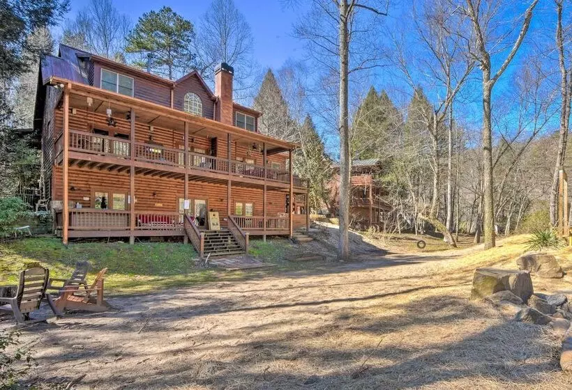 Private Cartecay River Home W/ Hot Tub & Game Room