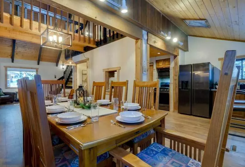 Riverside Colorado Cabin W/ Deck & Hot Tub