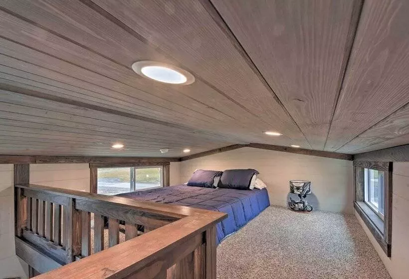 Secluded Morganton Tiny Home W/ Grills!