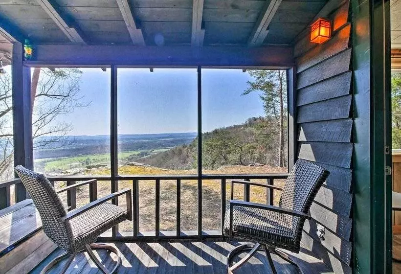 Secluded Ridgetop Hideaway W/ Valley Views!