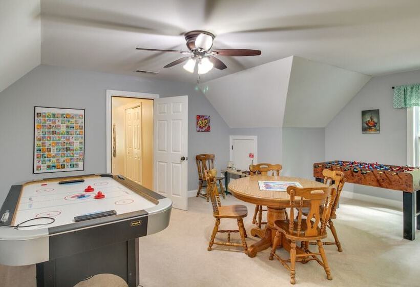 Serene Shores  Lakefront House W/ Dock!