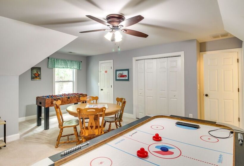 Serene Shores  Lakefront House W/ Dock!