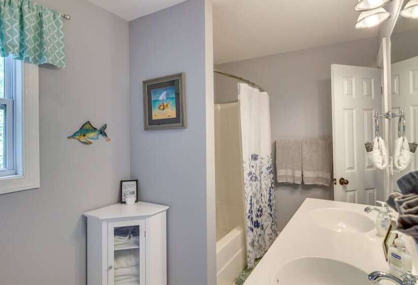 Serene Shores  Lakefront House W/ Dock!