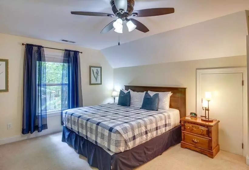 Serene Shores  Lakefront House W/ Dock!