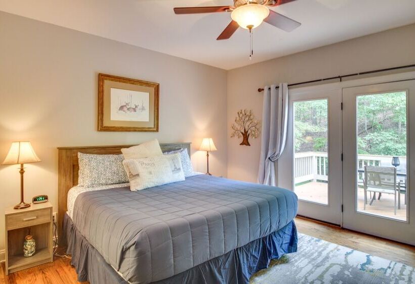 Serene Shores  Lakefront House W/ Dock!