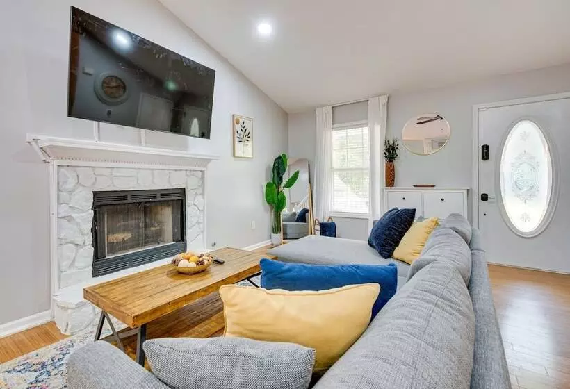 Smyrna Home W/ Deck & Patio: 17 Mi To Downtown Atl