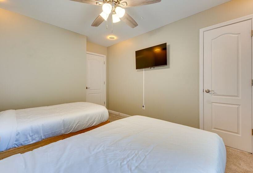 Smyrna Home W/ Deck & Patio: 17 Mi To Downtown Atl