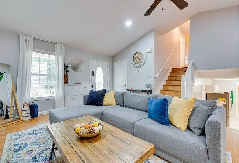 Smyrna Home W/ Deck & Patio: 17 Mi To Downtown Atl