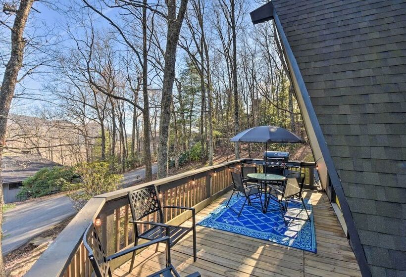 Spacious & Newly Remodeled A Frame W/ 2 Decks