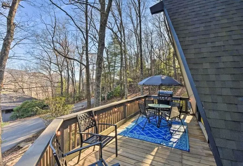 Spacious & Newly Remodeled A Frame W/ 2 Decks