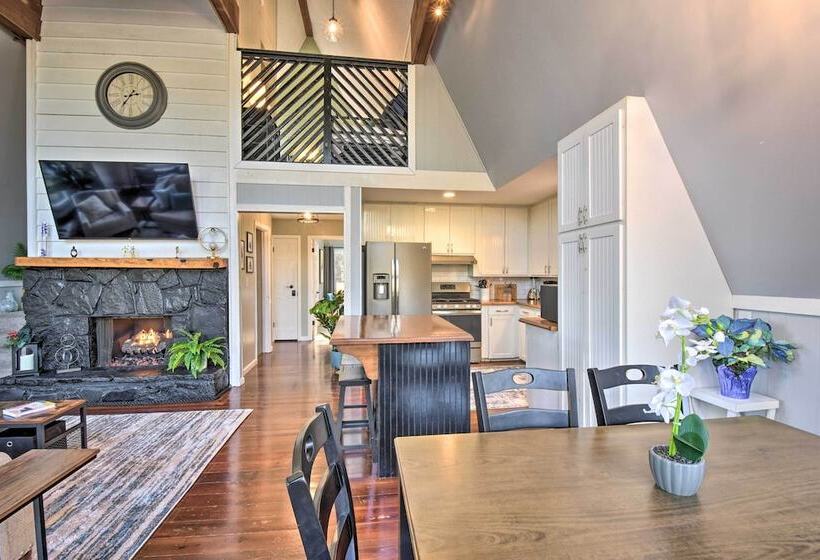 Spacious & Newly Remodeled A Frame W/ 2 Decks