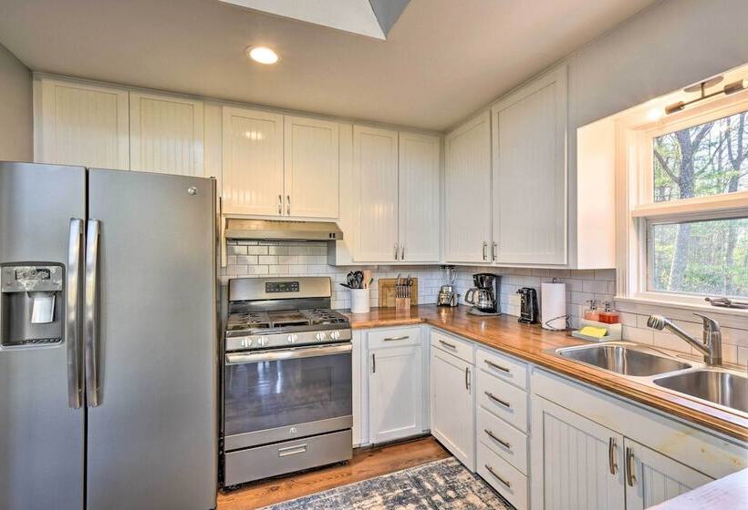 Spacious & Newly Remodeled A Frame W/ 2 Decks