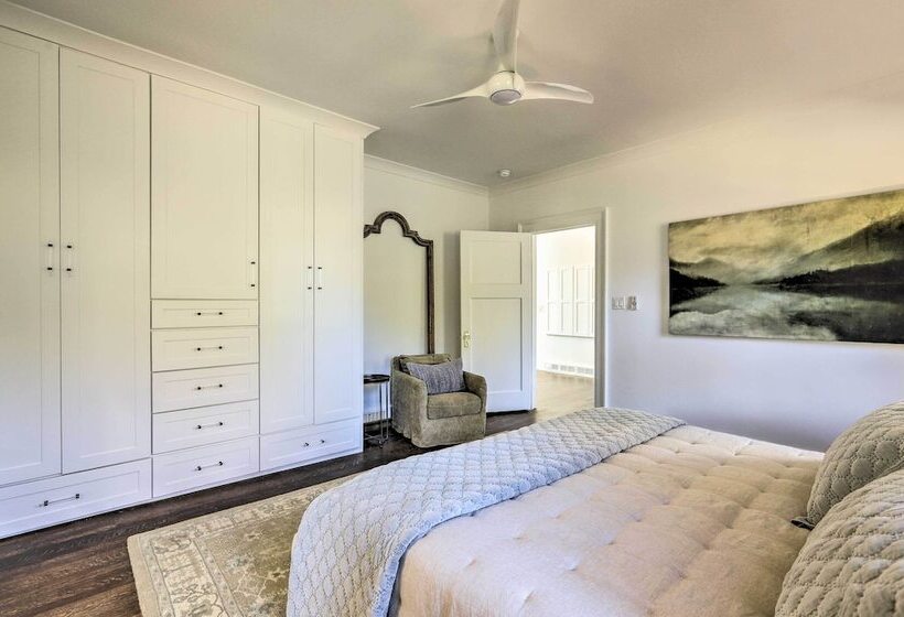 Updated Columbus Home < 3 Mi To Downtown!