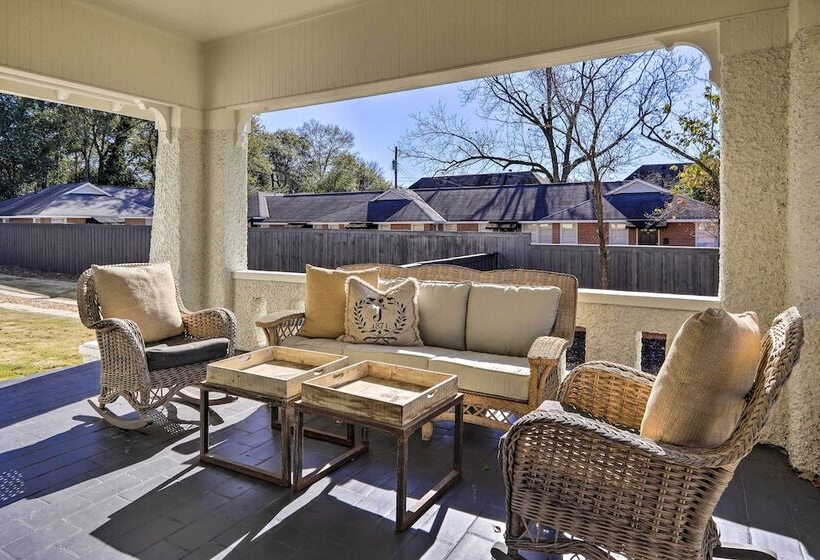 Updated Columbus Home < 3 Mi To Downtown!