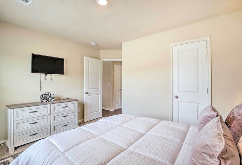 Villa Rica Retreat W/ Deck ~ 33 Mi To Atlanta