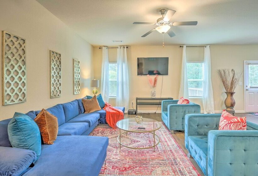 Villa Rica Retreat W/ Deck ~ 33 Mi To Atlanta