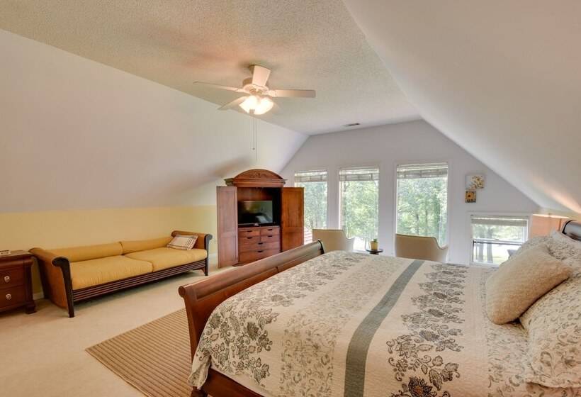 Waterfront Casabella Cottage W/ Kayaks & Fishing