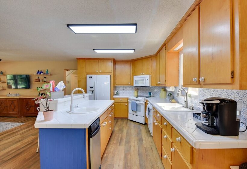 Waterfront Casabella Cottage W/ Kayaks & Fishing