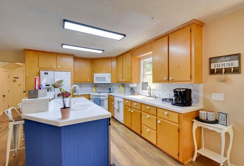 Waterfront Casabella Cottage W/ Kayaks & Fishing