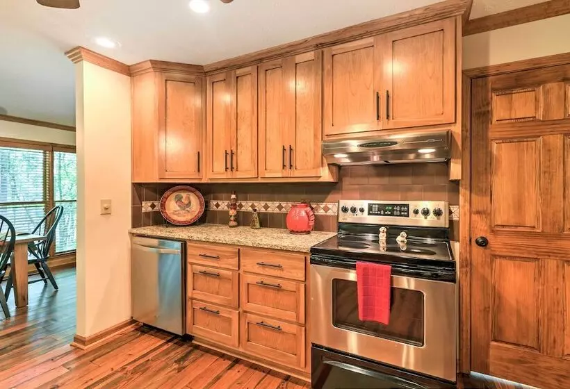 Waterfront West Point Lake Cabin W/ Private Dock!