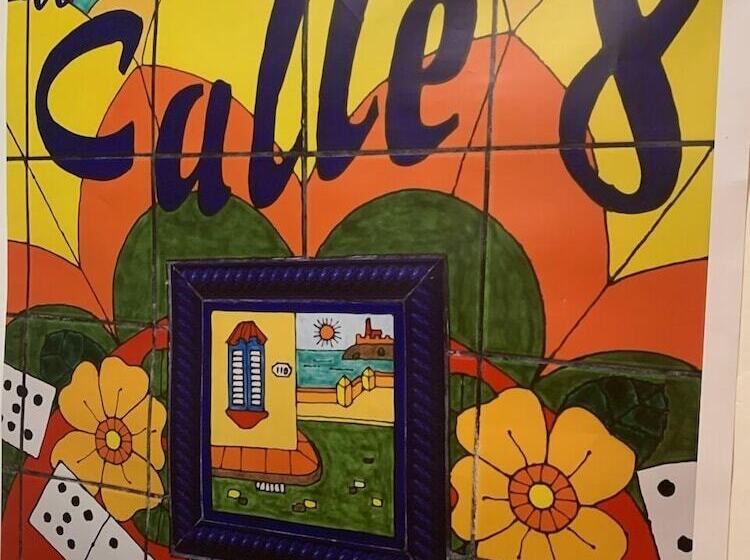 ユースホステル Hola