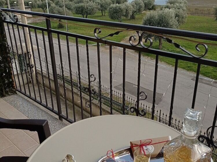 مبيت وإفطار Beb Albachiara