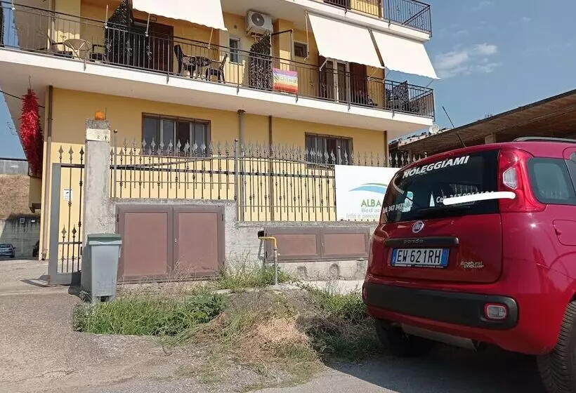 ベッドアンドブレックファースト Beb Albachiara