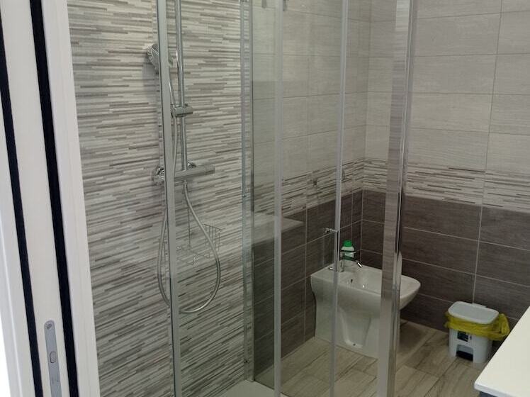 مبيت وإفطار Beb Albachiara