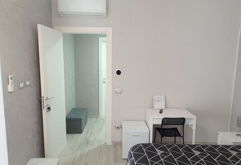 مبيت وإفطار Beb Albachiara